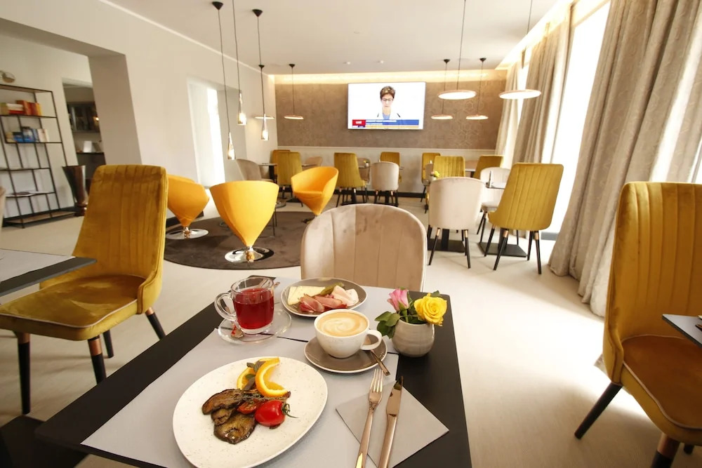 Amelie No 1 Hotel & Appartements