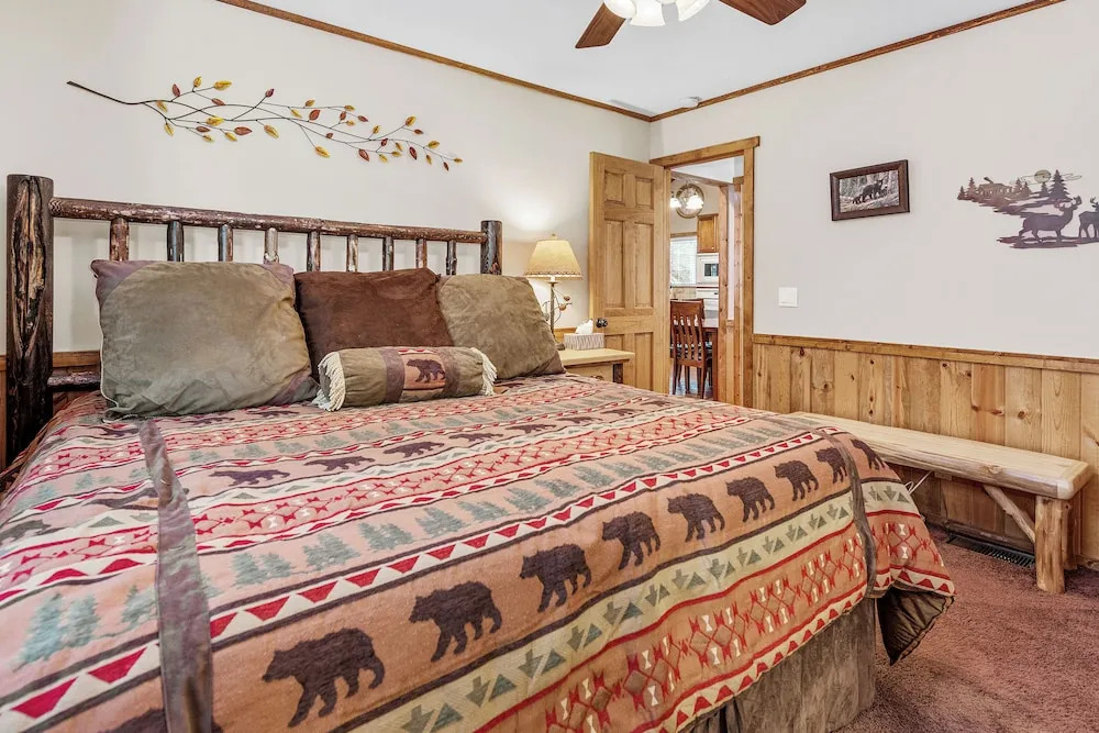Blue Jay Cabin