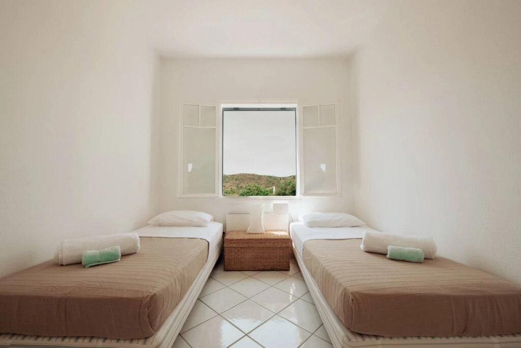 Sea-Front House With Private Beach, Sounio