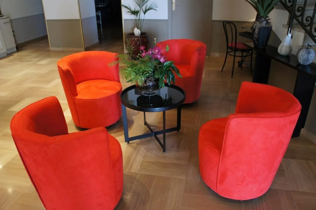 Hotel Ambassador, completely renovated