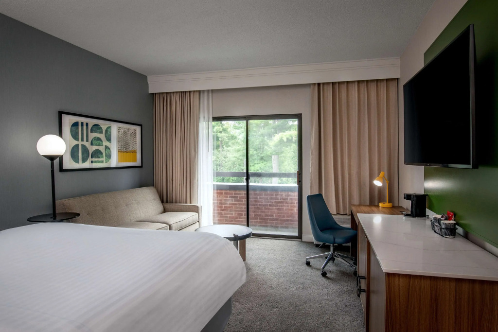 Sonesta Select Boston Foxborough Mansfield