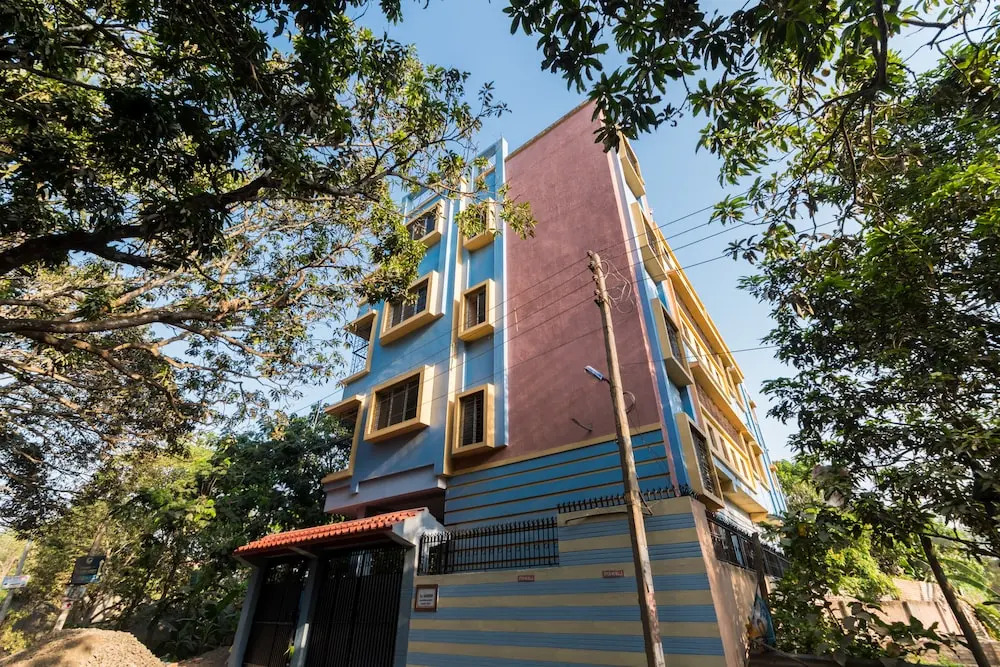 OYO Flagship 8999 Rajarhat