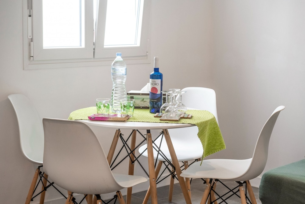 Jardín: Cómodo y Luminoso Apartamento
