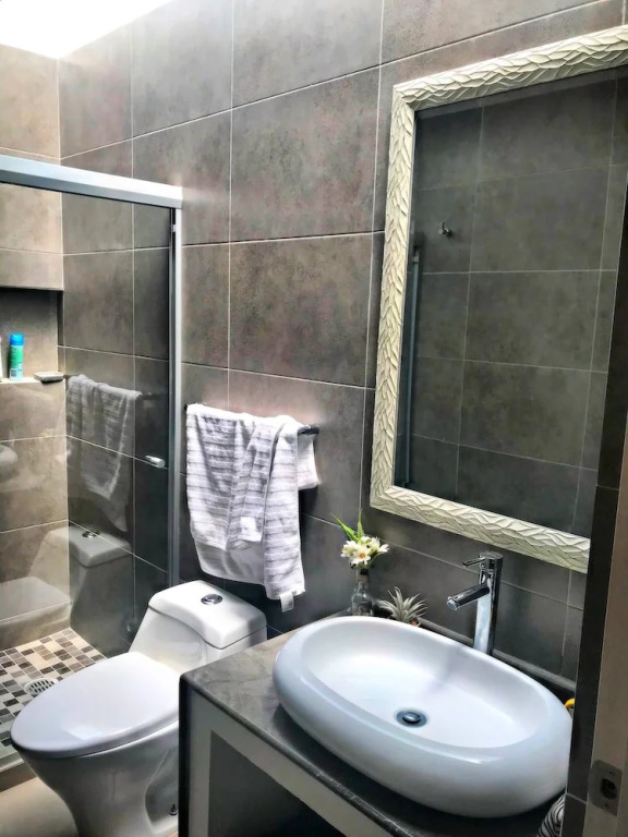 Luxury house with all the amenities Gym Seg Aa cal Pool Tv Wifi