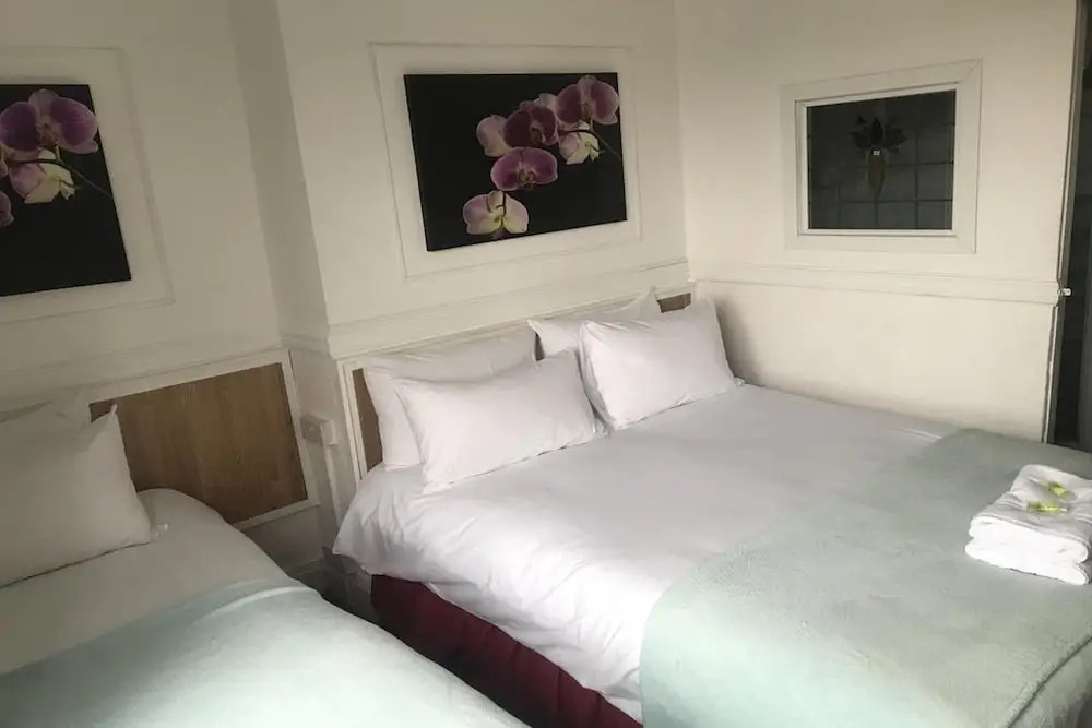 OYO Maggie Jones Guest House