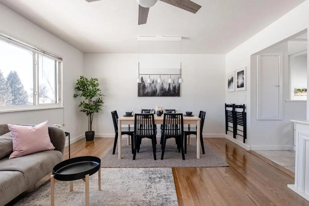 Well-Stocked, Family Friendly Home on the Westside STR-1669