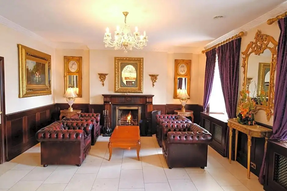 Doolys Hotel