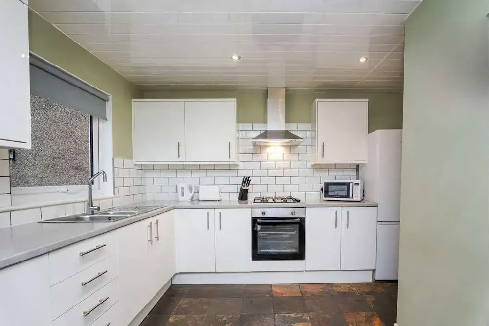 The Pitcairn Residence - 3 Bedroom House