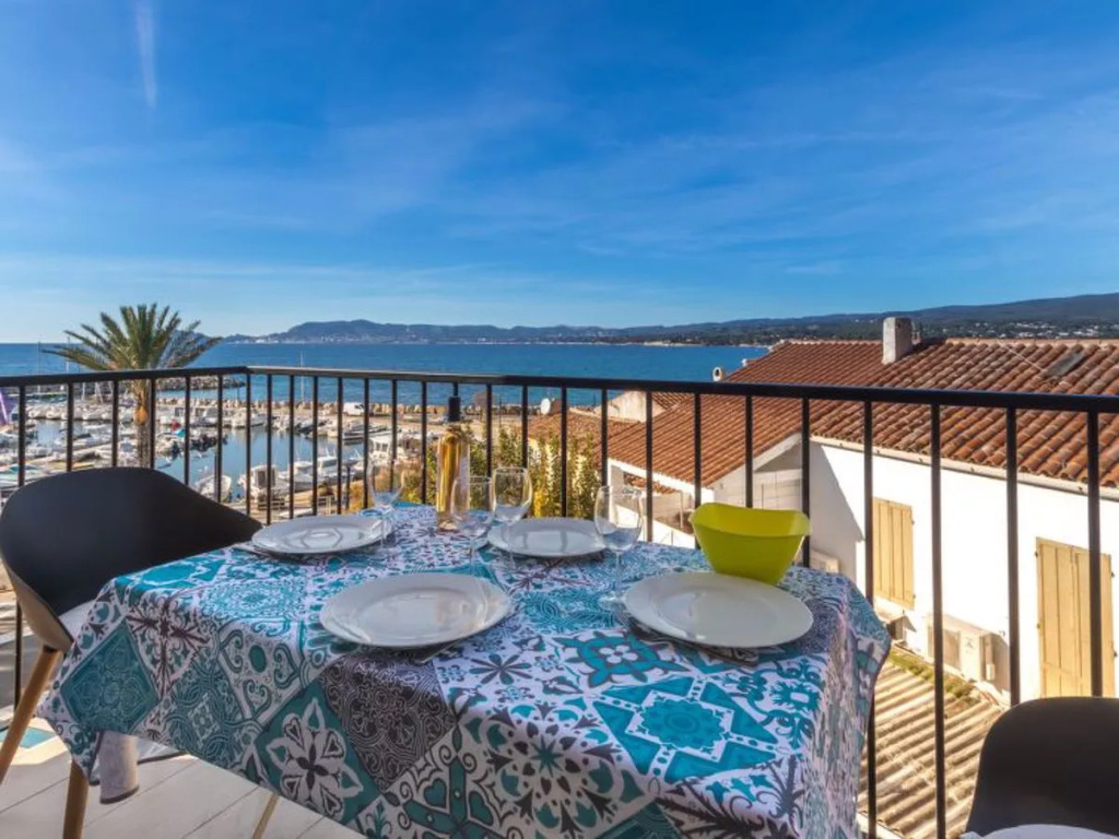 La Corniche - INH 33567