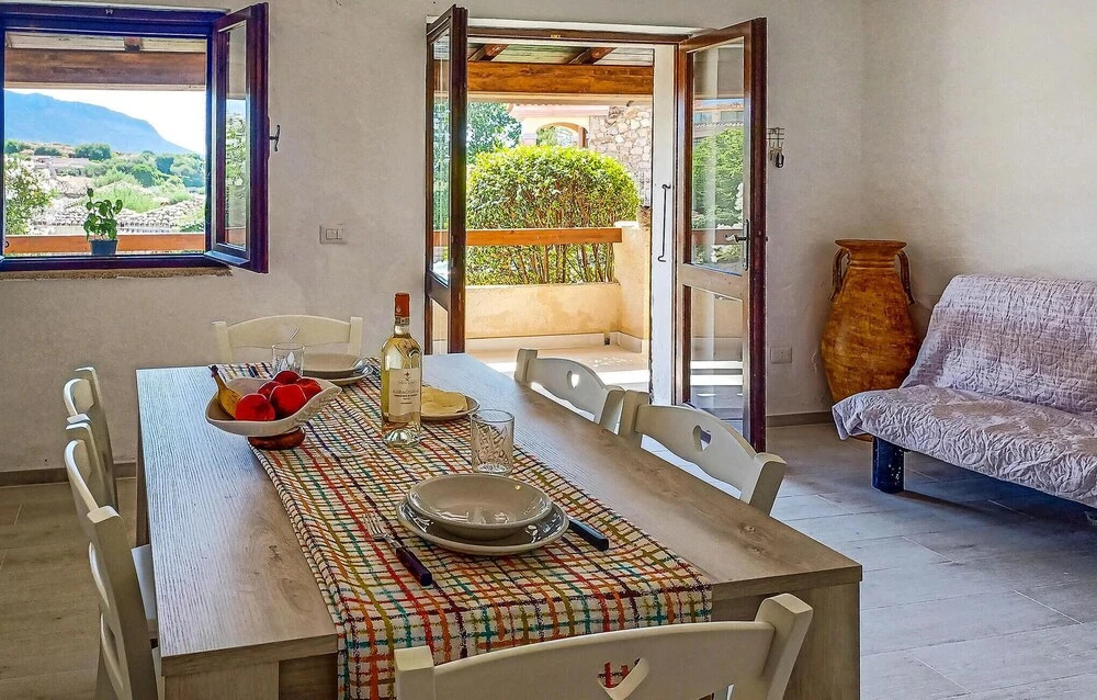 Amazing Home in Golfo Aranci With 2 Bedrooms
