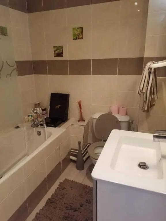 Joli Maison calme 10 Mn de Paris st LAZARE
