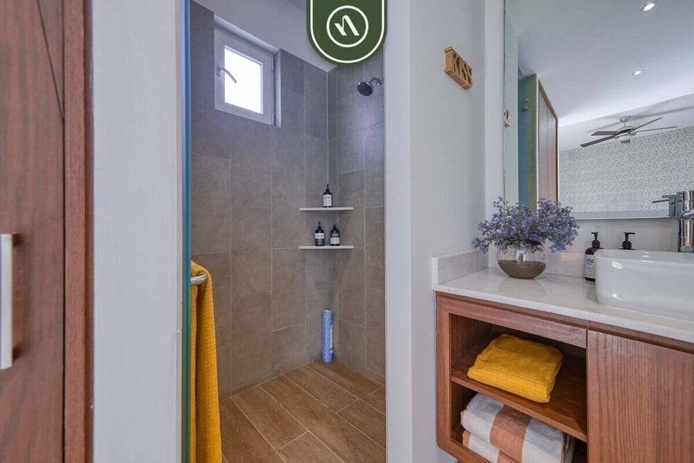 Luxury 1 BR Condo in the Heart of Romantic Zone