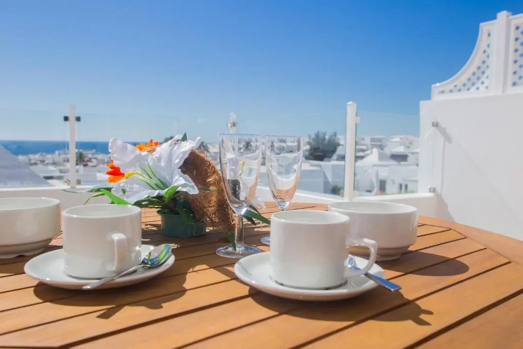 Flower Beach Suite 26