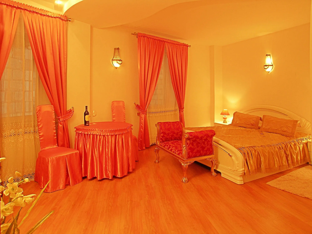 Czarny Kot My Warsaw Residence