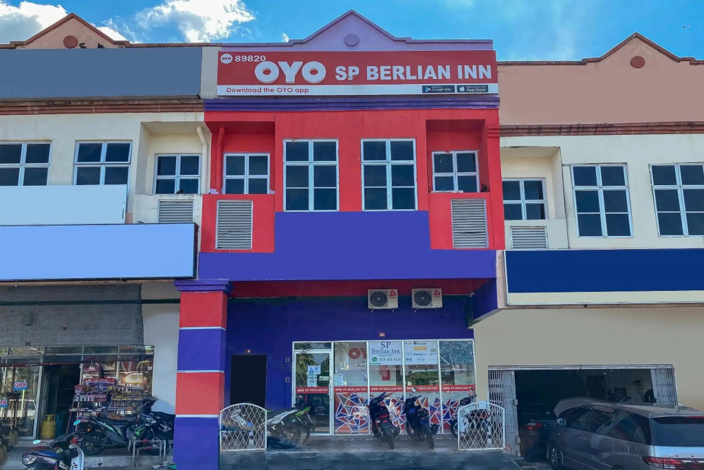 Hotel O Sp Berlian Inn
