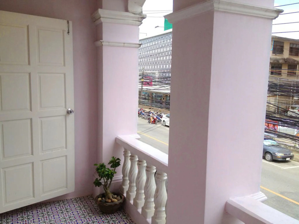 Phuket Blue Hostel
