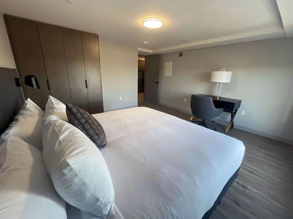 Skye Hotel & Residences, BW Signature Collection