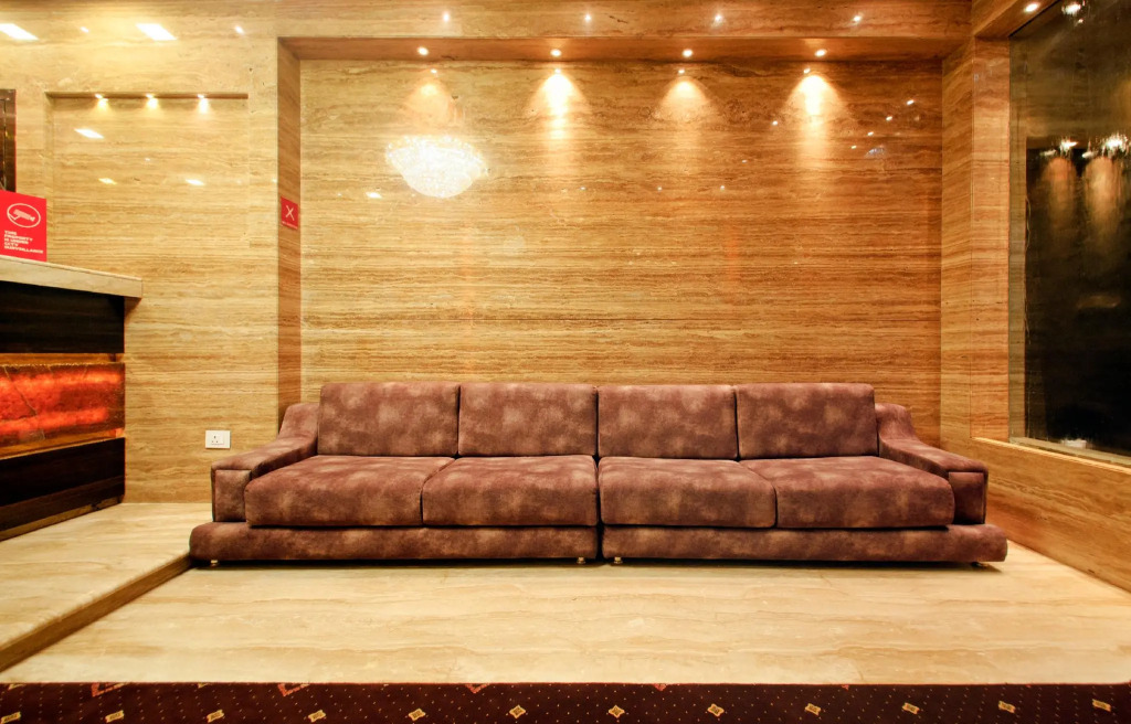 Capital O 8565 Hotel Golden Palace