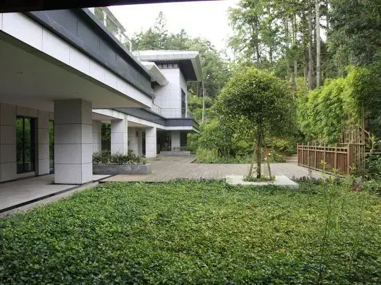 Yingbin Hotel