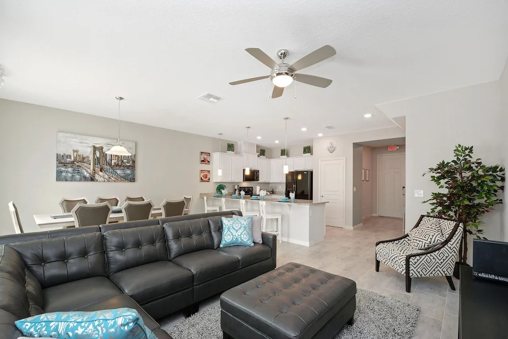 Family Friendly 4 Bedroom Close to Disney in Compass Bay Resort 5108