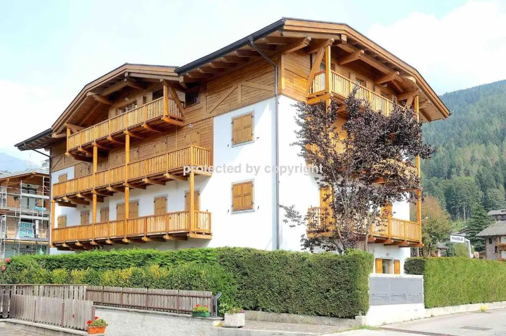 Attic Campiglio Style 7