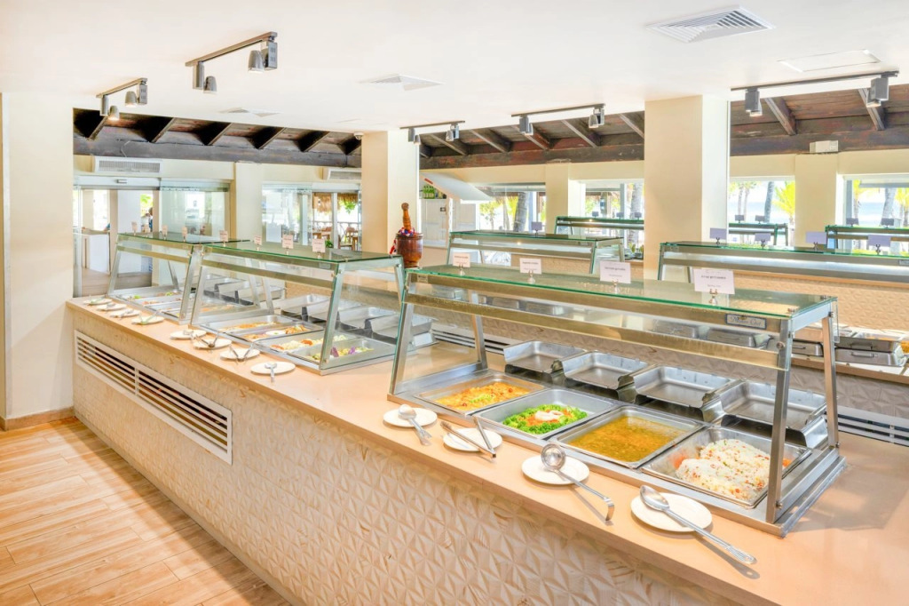 Coral Costa Caribe Beach Resort - All Inclusive