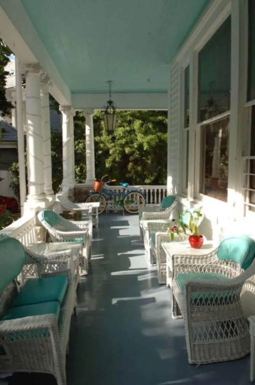 Amsterdam's Curry Mansion Inn