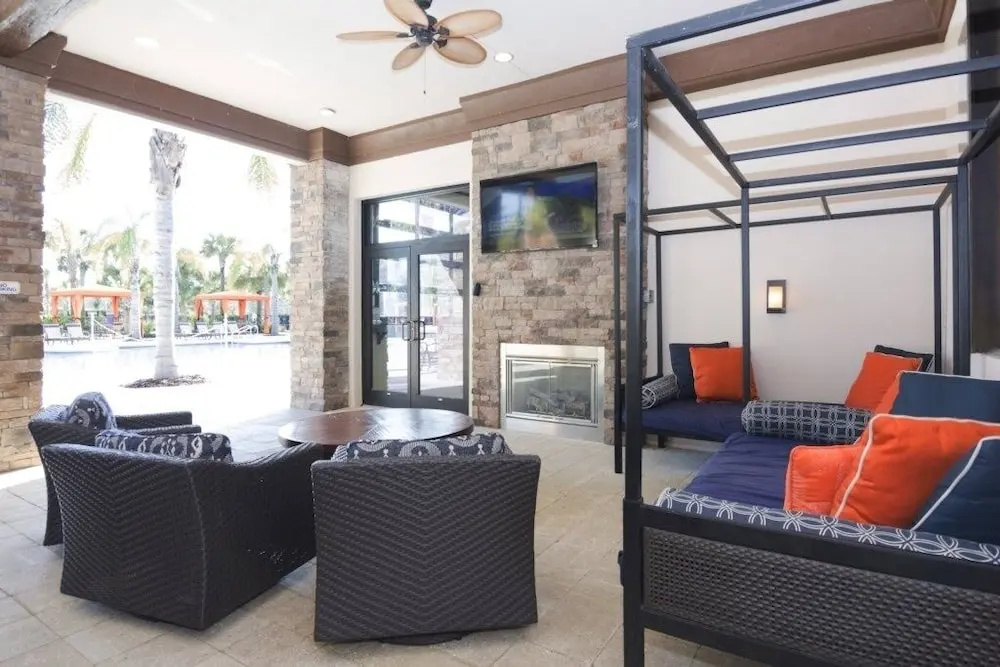 Fantastic - Brand New 7bed 5bath W Pool+spa 1030 7 Bedroom Home