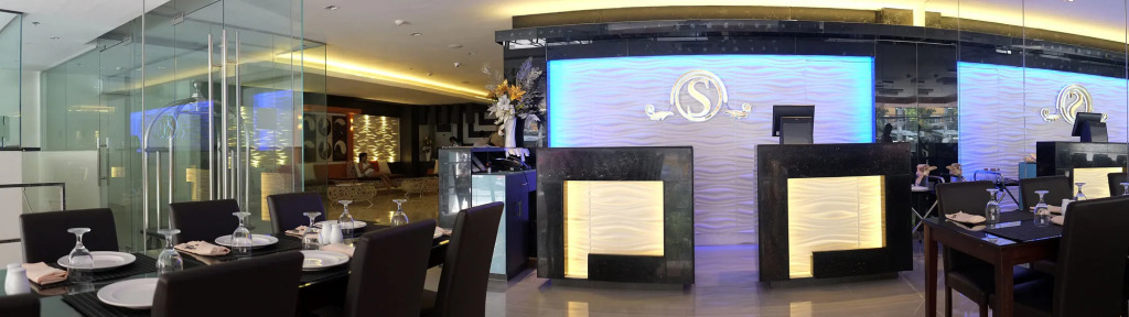 Southpole Central Hotel