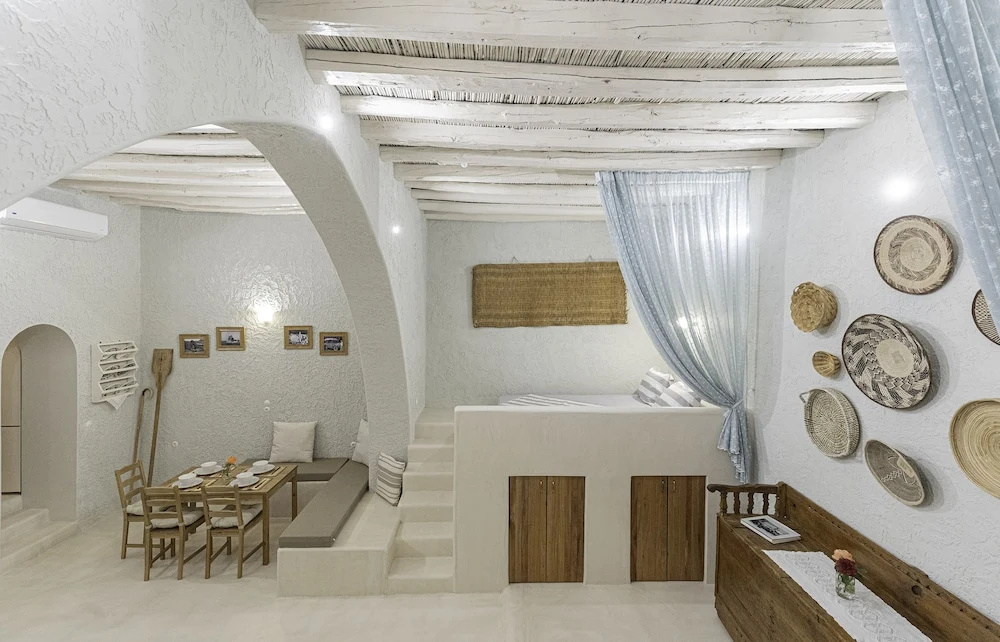 Rose traditional house