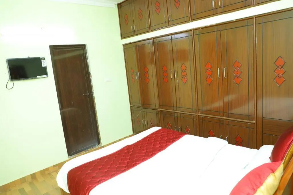 SLS Homestay