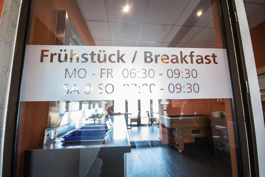 Turm Inn 24H Self Check In By H&H Hotels
