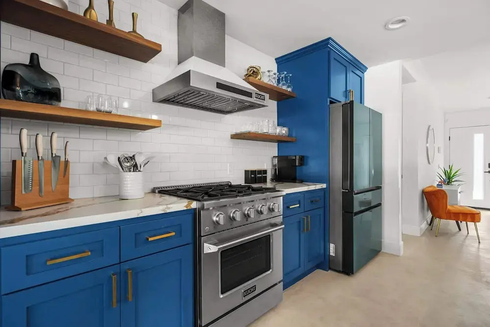 Casa Catalina 3bd+casita W/space & Full Kitchen