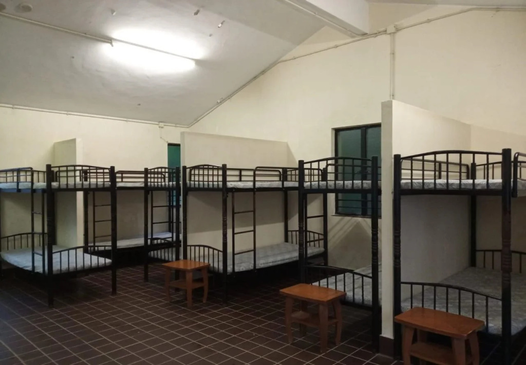 YHA Sze Lok Yuen Tai Mo Shan Youth Hostel