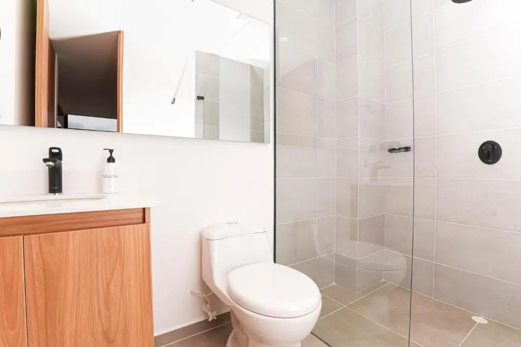Metropolitan Living by HOUSY