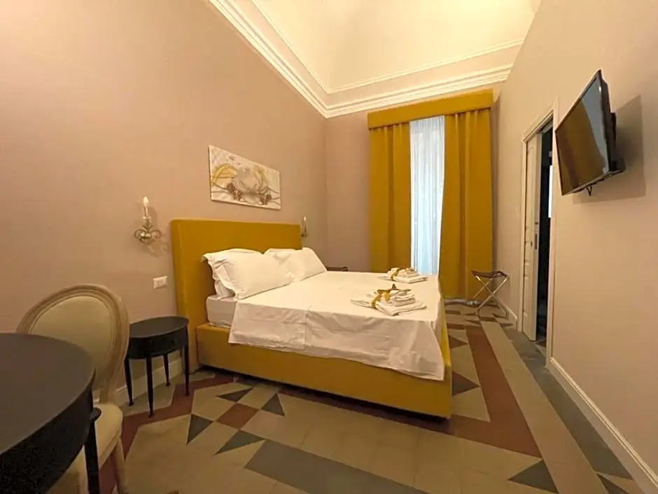 B&B Romeo Luxury Rooms