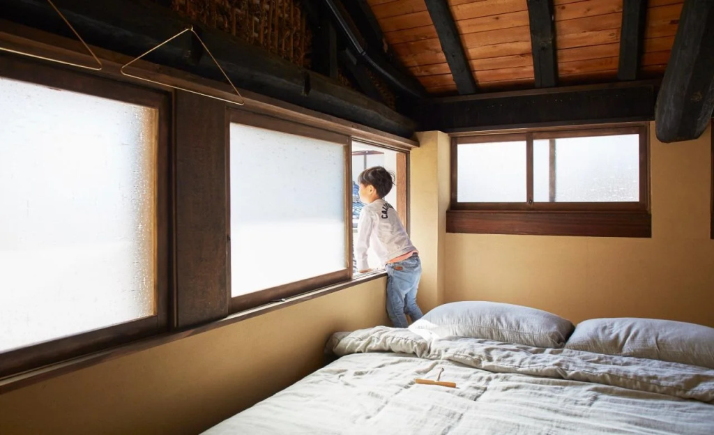 Hostel & Tatami Bar Uchikobare -内子晴れ
