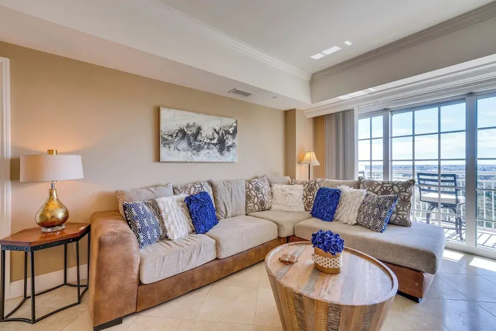 Reunion Resort Condo w/ Pools - Near Disney!