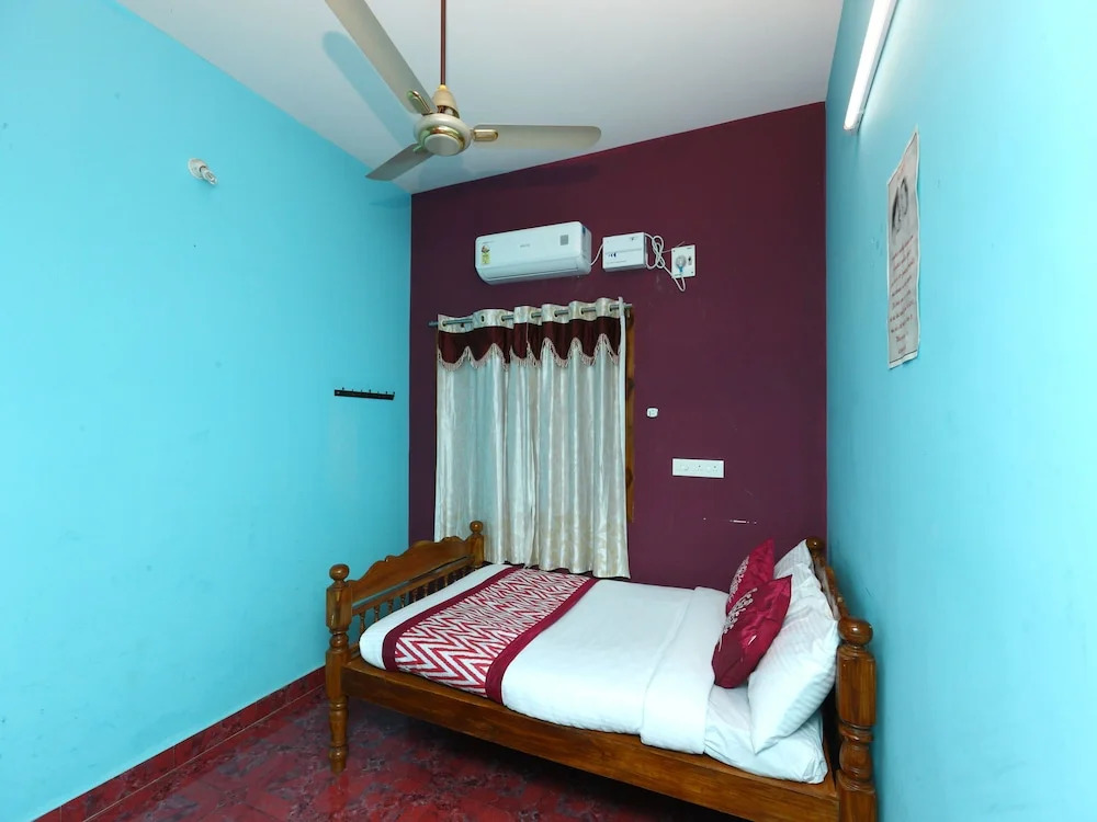 OYO 10095 Home Green View 3BHK Aurovile Beach