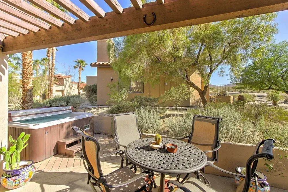 Borrego Springs Condo w/ Private Hot Tub & Views!