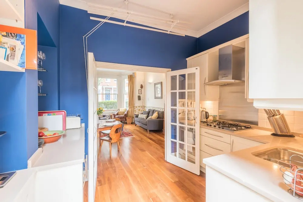 Retro style home in Clapham
