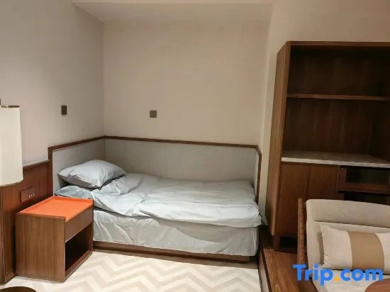 Renjoy Hotel