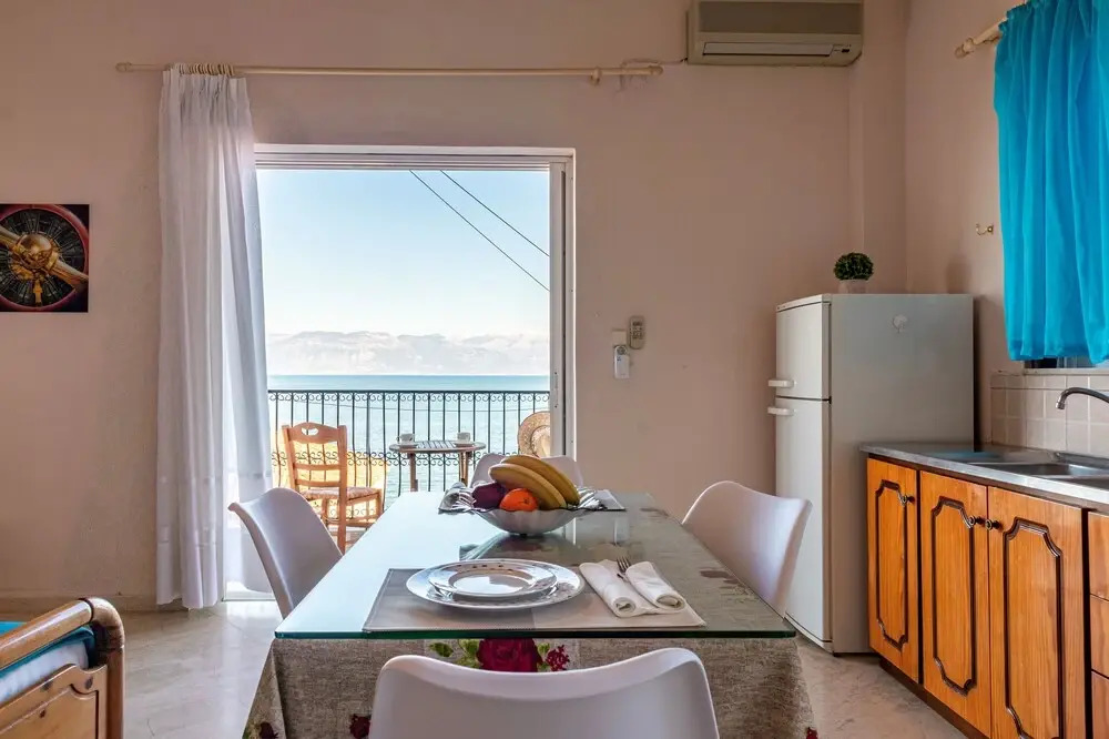 Seaside Sunset Studio - Perfect Location