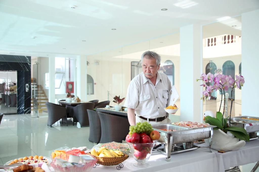 Thien Ha Hotel and Apartment