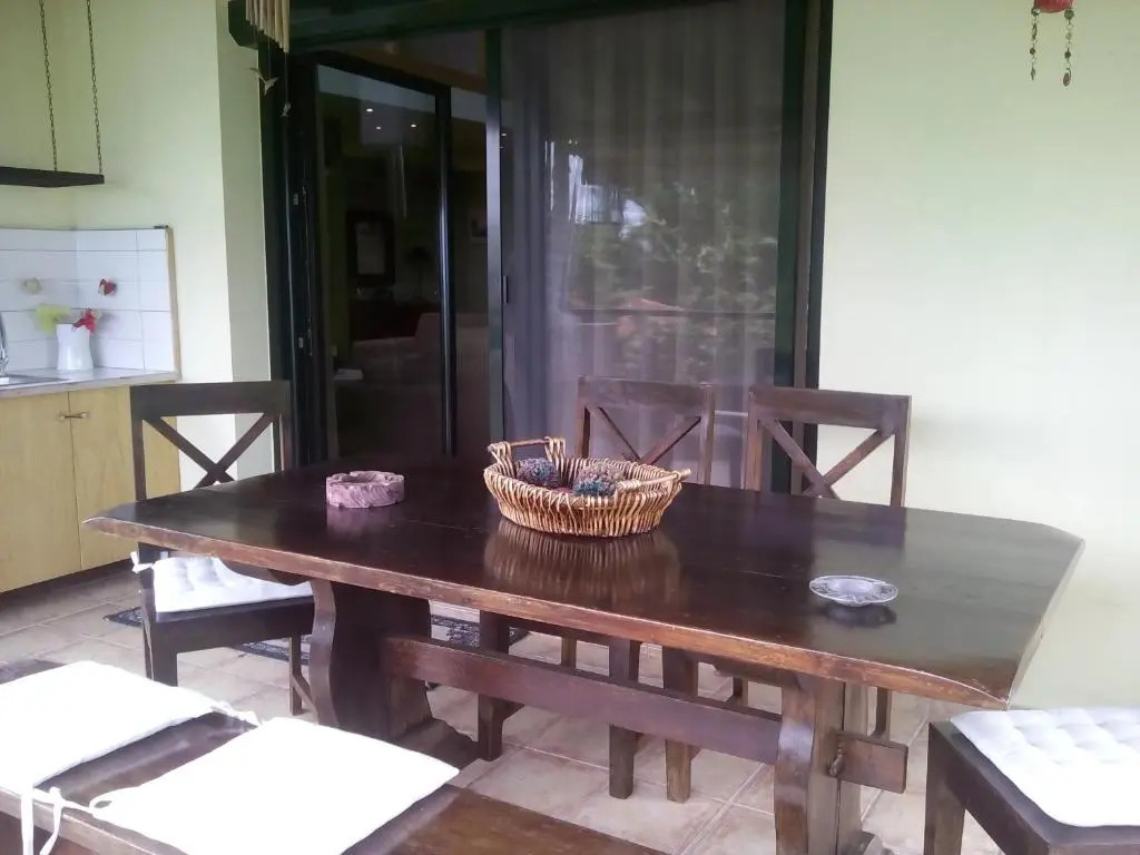 Vicente House