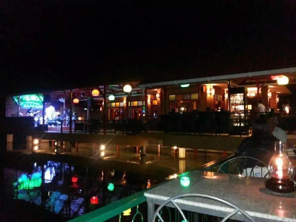Saimoonbury Resort