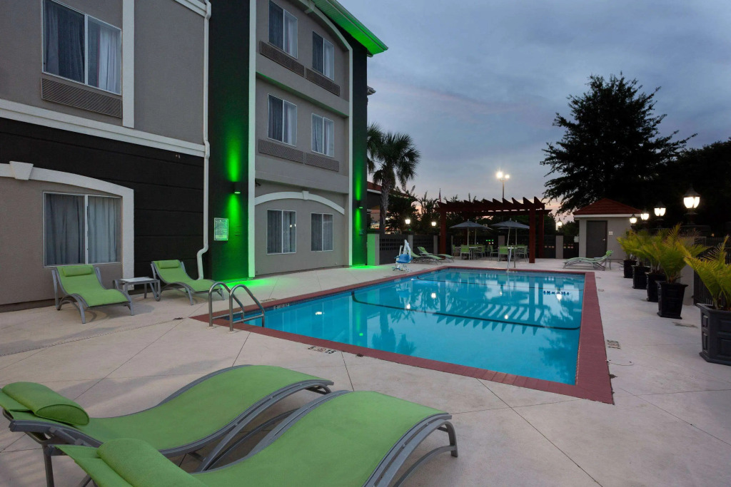 La Quinta by Wyndham Mobile - Daphne