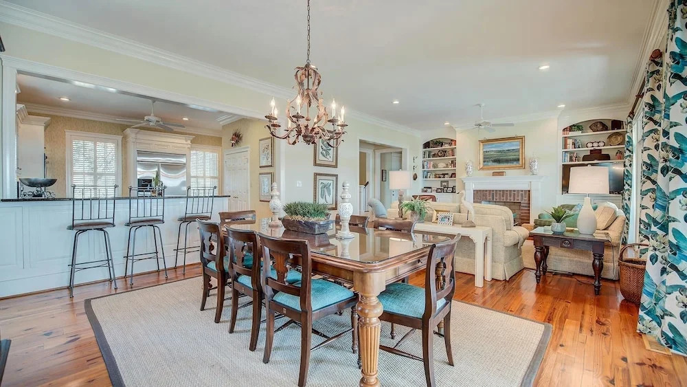 162 Marsh 5 Br home by RedAwning
