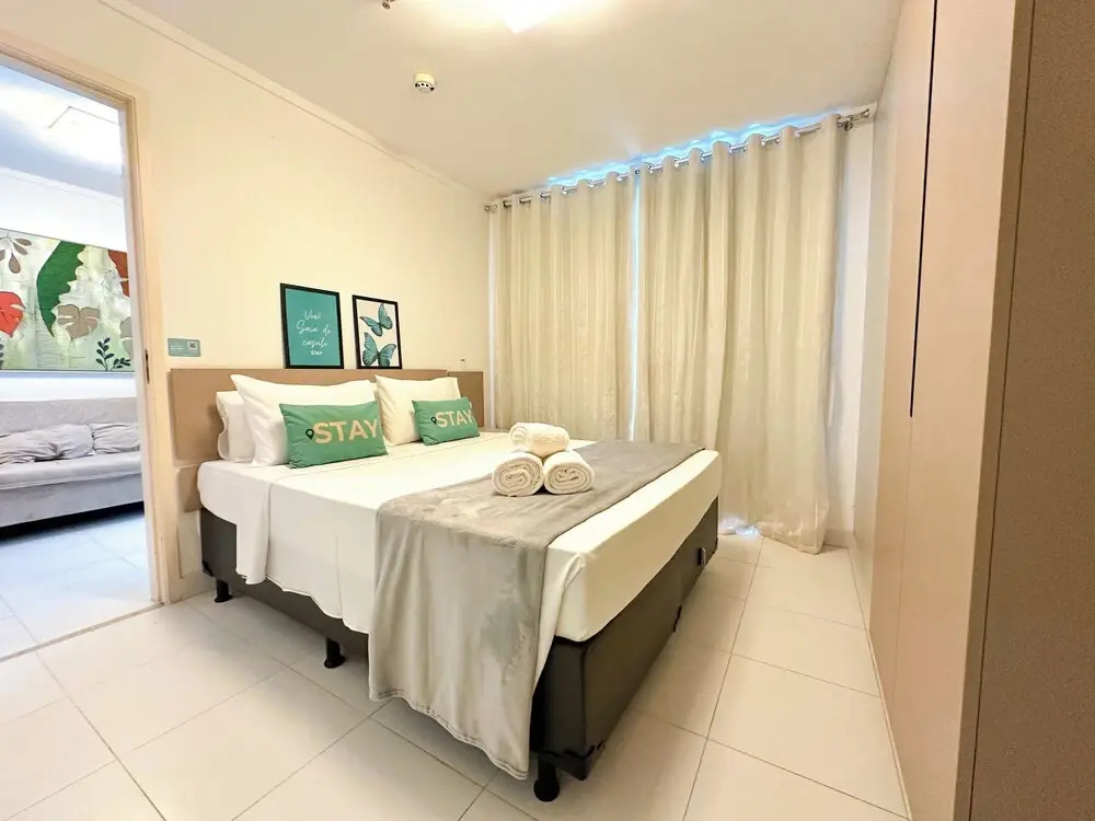 METROPOLITAN BARCELONA, JARDIM GOIÁS, AVENIDA DEPUTADO JAMEL CECÍLIO, AO LADO DO FLAMBOYANT SHOPPING, RESTAURANTES, LAZER COM PISCINA, ACADEMIA E SAUNA, ESTACIONAMENTO GRÁTIS, ENXOVAL COMPLETO DE CAMA E BANHO, LAVANDERIA GRÁTIS, By REI DOS FLATS