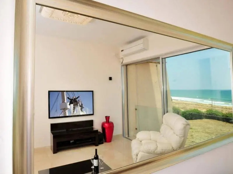 Apartments Love Suite on The Sea